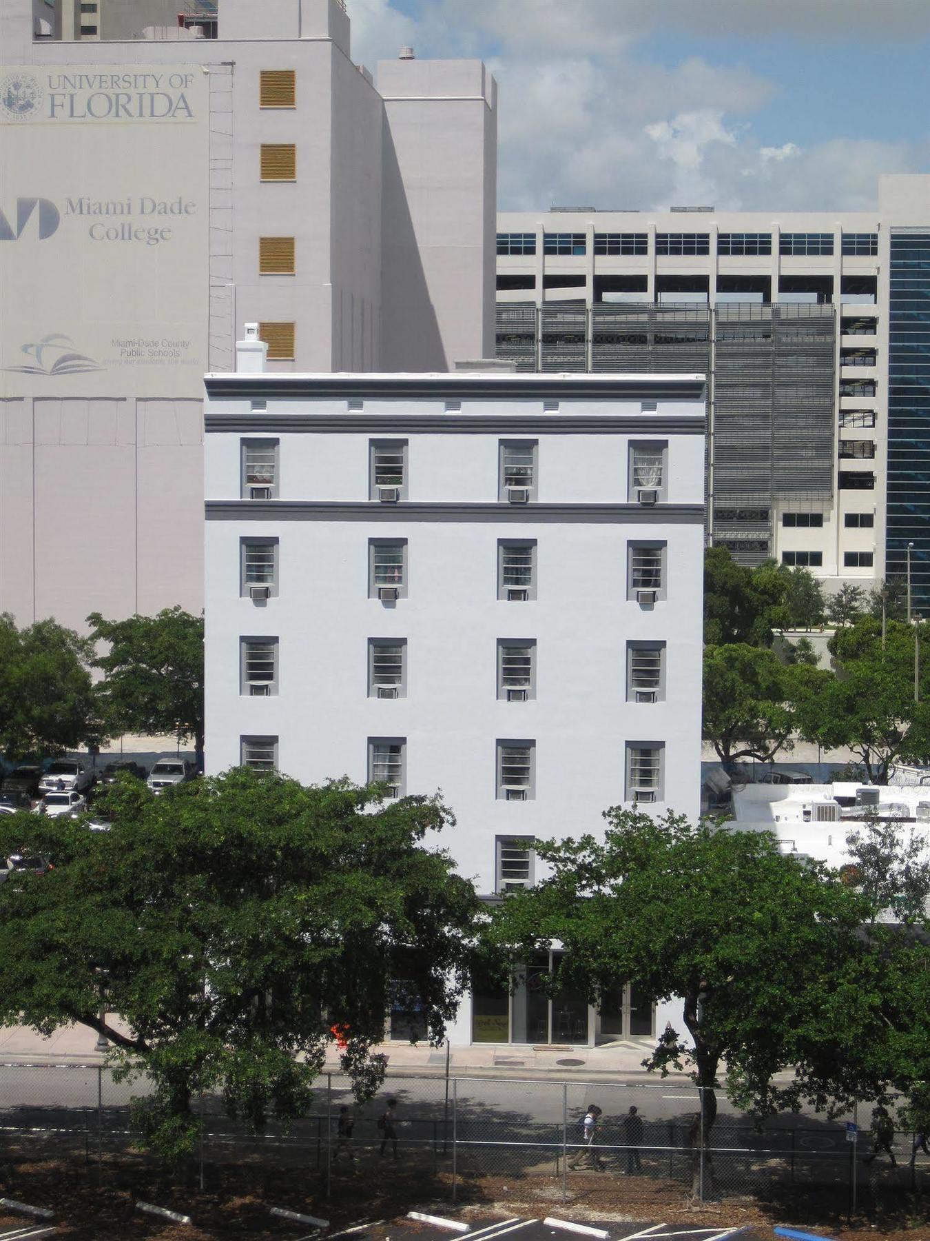 Miami Sun Hotel - Downtown/Port Of Miami Exteriör bild